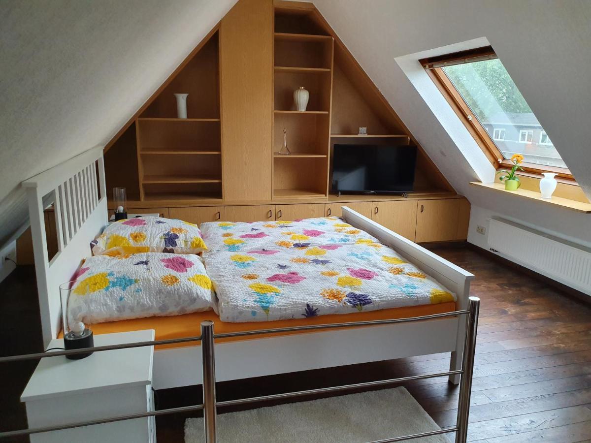 Apartment Binnenhafen ดุยส์บูร์ก ภายนอก รูปภาพ