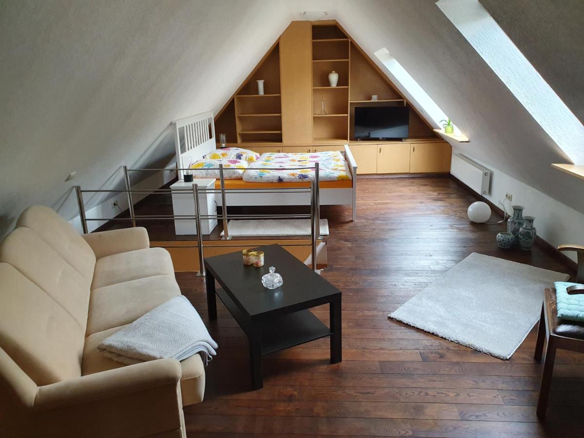 Apartment Binnenhafen ดุยส์บูร์ก ภายนอก รูปภาพ